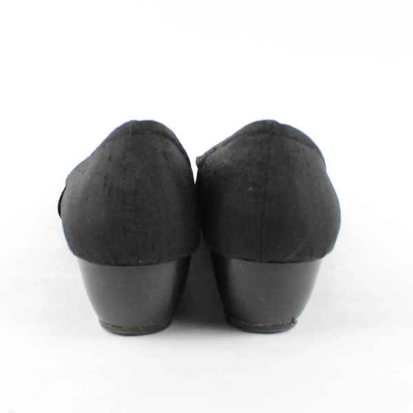 Seychelles Oasis Low Wedge Heel Shoe Women's 7.5 Black Formal