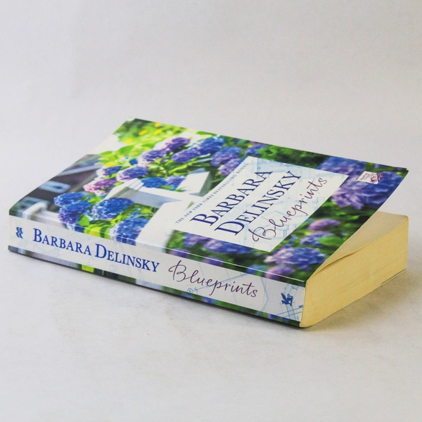 Barbara Delinsky Blueprints Paperback 2016 St. Martin's Press - Very Good