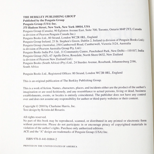 Dead in the Family by Charlaine Harris 2010 Hardcover