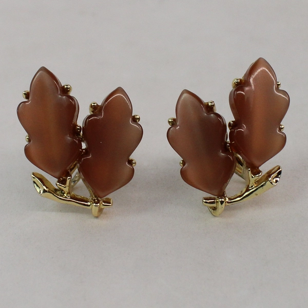Vintage Lisner Gold Tone Clip On Earrings With Brown Lucite Leaves