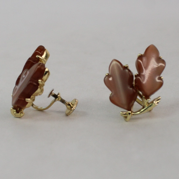 Vintage Lisner Gold Tone Clip On Earrings With Brown Lucite Leaves
