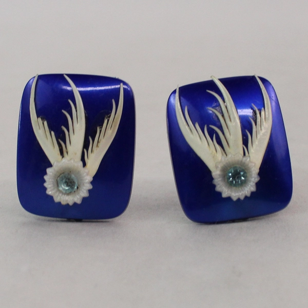 Vtg Rectangular Blue Plastic Clip On Earrings White Feathers Blue Rhinestone
