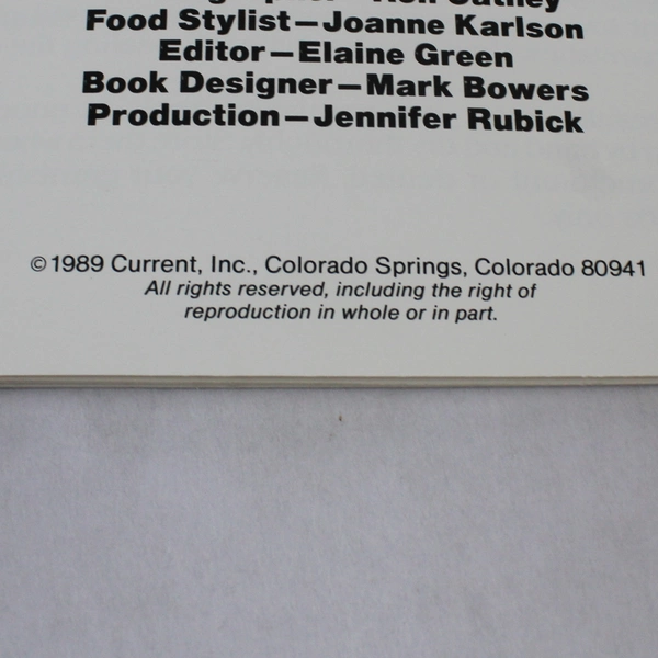 Vintage 1989 Simply Glorious Garnishes Recipe Booklet - Pre-Owned