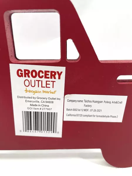 Grocery Outlet Christmas Gnome Plaque - Plaid Truck Welcome Decor