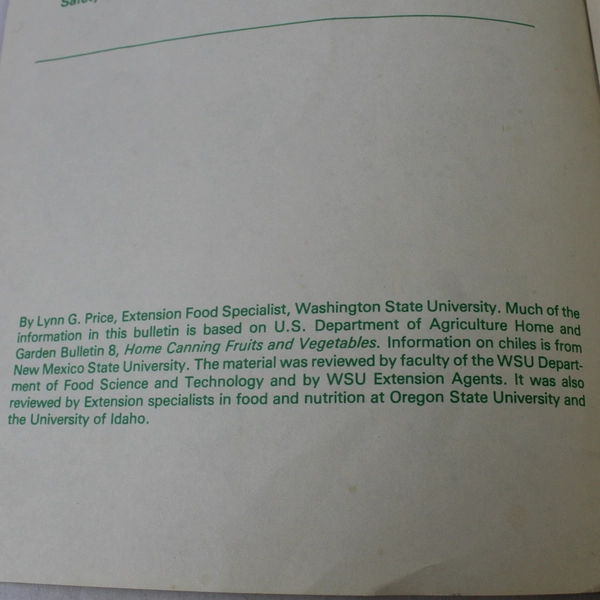 Vintage Canning Vegetables Booklet by Lynn G. Price 1982 - Pacific Northwest