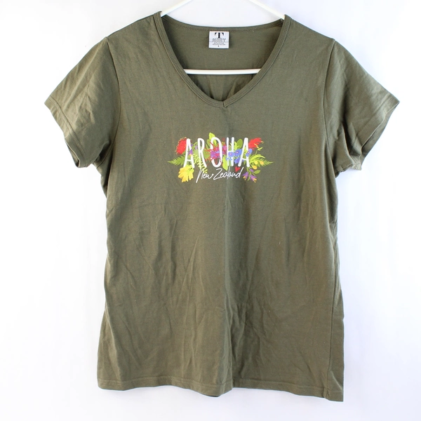 Olive Green Women's 'Aroha New Zealand' Floral Decal T-Shirt Size L