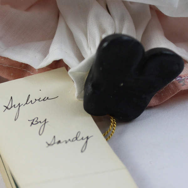 Vintage 1983 Just Ducky Mother Chicken With Baby Chicks Figurine