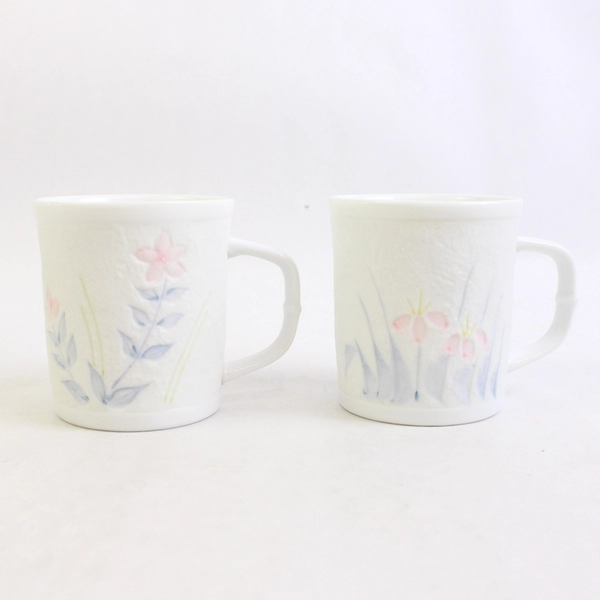 Set of 2 White Textured Ceramic Coffee Mugs Embossed Pink Flowers Blue Leaves