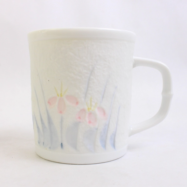 Set of 2 White Textured Ceramic Coffee Mugs Embossed Pink Flowers Blue Leaves