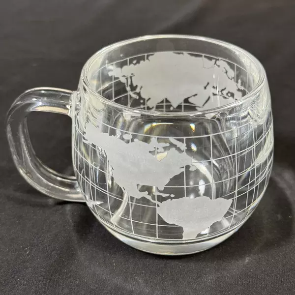 Set of 2 Vintage 1970s Nestle Etched Glass World Globe Flat Coffee Mugs 8oz