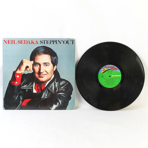 Neil Sedaka Steppin' Out Vinyl LP 1973 The Rocket Record Co. PIG-2195