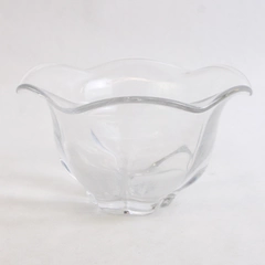 Unmarked Clear Glass Fruit Dessert Bowl Scalloped Edge Simple 2.75" Tall