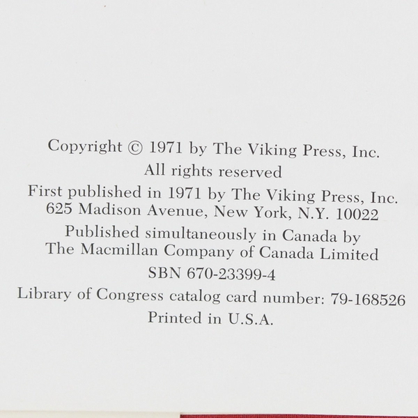 Lot Of 2 Hardcover Books: Knitted Sweaters & Complete Book Of Knitting