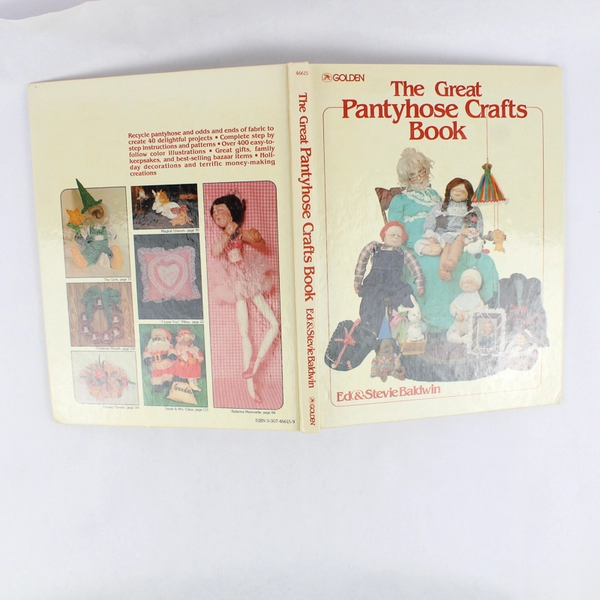Lot Of 2 Craft Bks: Early American Crafts & The Great Pantyhose Craft Book