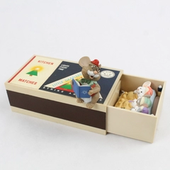 1984 Hallmark Little Dazzlers Kitchen Matches Musical Matchbox Theme