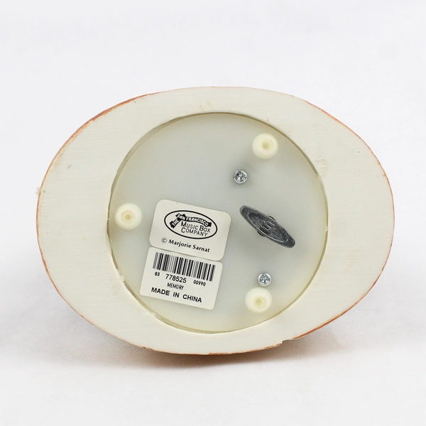 The San Francisco Music Box Marjorie Sarnat A Family is a Patchwork of Hearts 