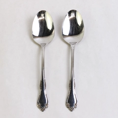 Set of 2 Mansfield Wm A Rogers Oneida Stainless Deluxe Serving Spoons 8 3/8"