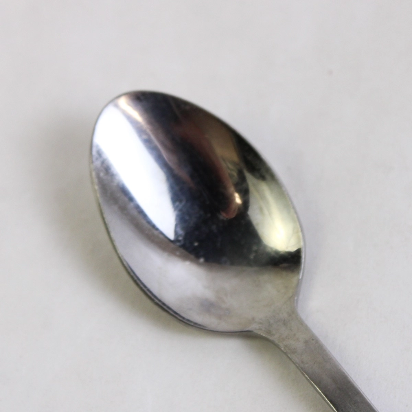 Lot of 2 Vintage Tommee Tippee Children's Spoons 5.5"