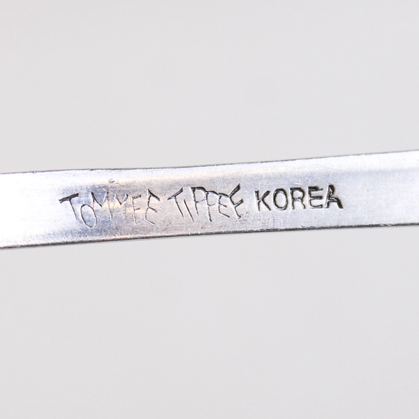 Lot of 2 Vintage Tommee Tippee Children's Spoons 5.5"