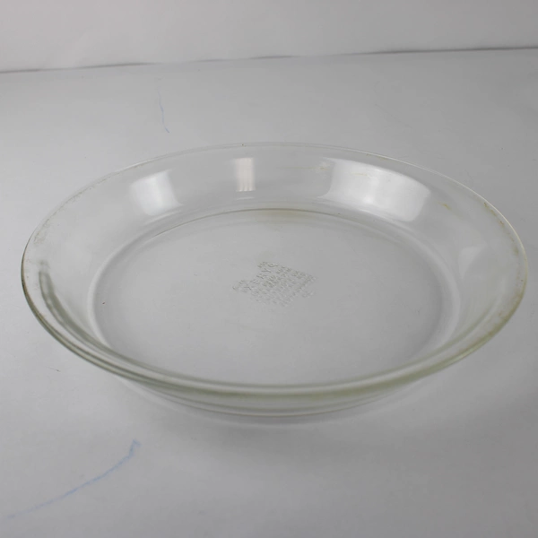 Lot of 2 Vintage Pyrex 209 Pie Plate Dishes Clear Glass 9in