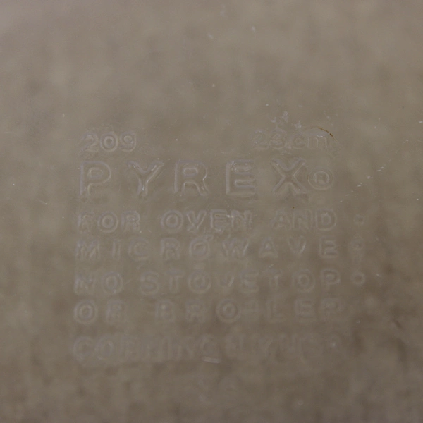 Lot of 2 Vintage Pyrex 209 Pie Plate Dishes Clear Glass 9in