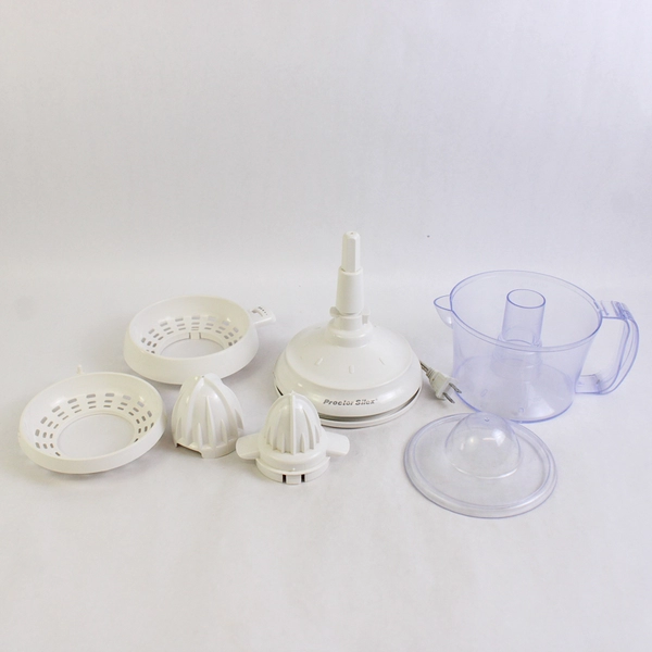 Proctor Silex Plug-In Electric Juicer Type J10 Model 66332RY White