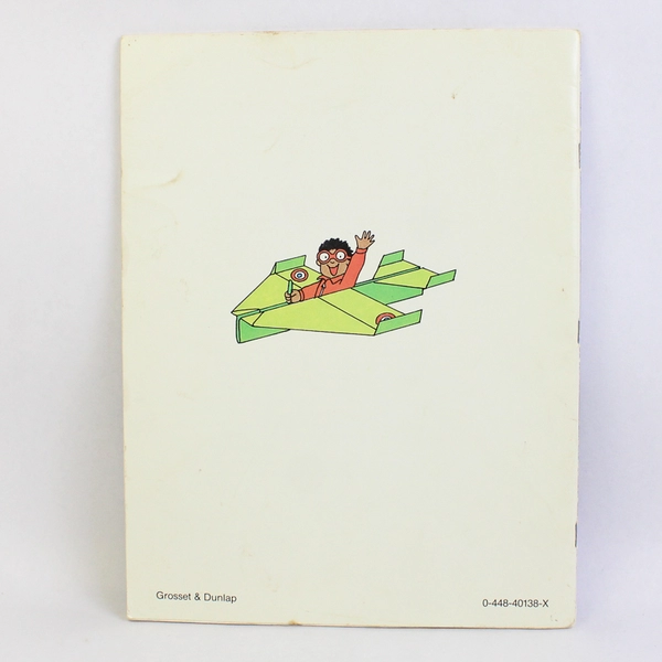 Zoom! The Complete Paper Airplane Kit by Margaret A Hartelius 1991 Paperback