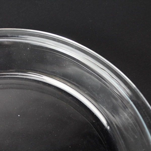 Unmarked 9" 0.75 Qt Clear Glass Pie Plate Bakeware