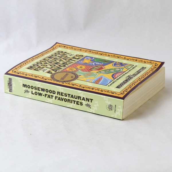 Moosewood Restaurant Low-Fat Favorites Cookbook - Very Good Condition