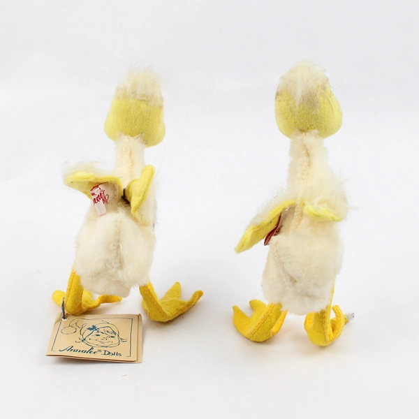 Lot of 2 Annalee Mobilitee White and Yellow Ducks Dated 1991 