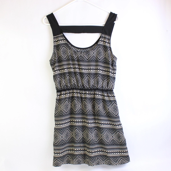 Lucy Love Short Black and Beige Tribal Print Dress Women's Medium