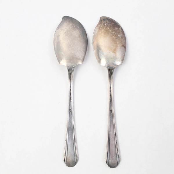 Vintage Set of 2 WM Rogers International Silver Legion Silverplate Jelly Servers