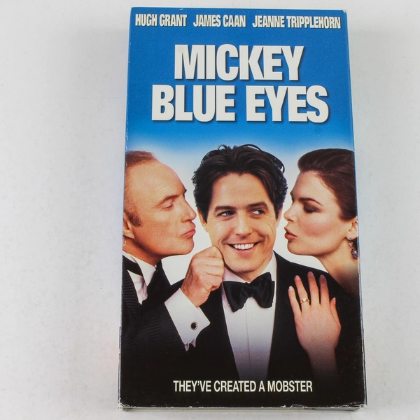 Mickey Blue Eyes VHS 1999 Hugh Grant James Caan Comedy Classic Pre-Owned