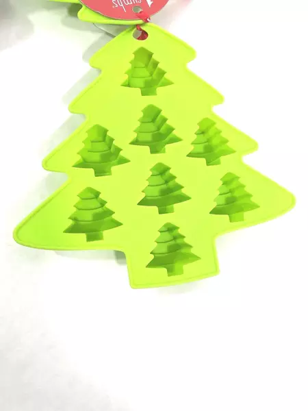 Set of 2 Krumbs Kitchen BPA-Free Tree Silicone Ice Cube & Jello Molds