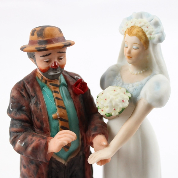 1990 Dave Grossman L.E. Emmett Kelly Circus Collection Figurine With This Ring