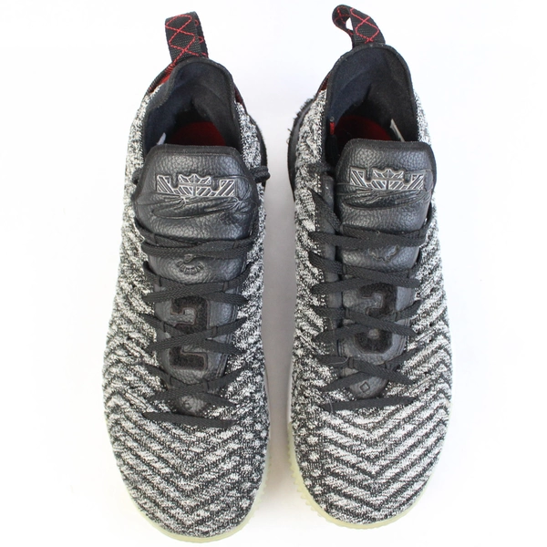 Nike Lebron BBZ 330 Basket Ball Sneakers Shoes Black White Men's Size 13