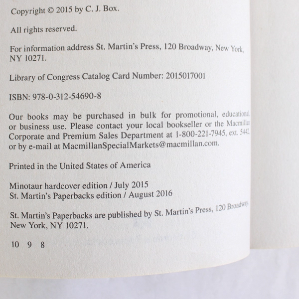 Badlands by C J Box A Cassie Dewell Novel 2016 Paperback