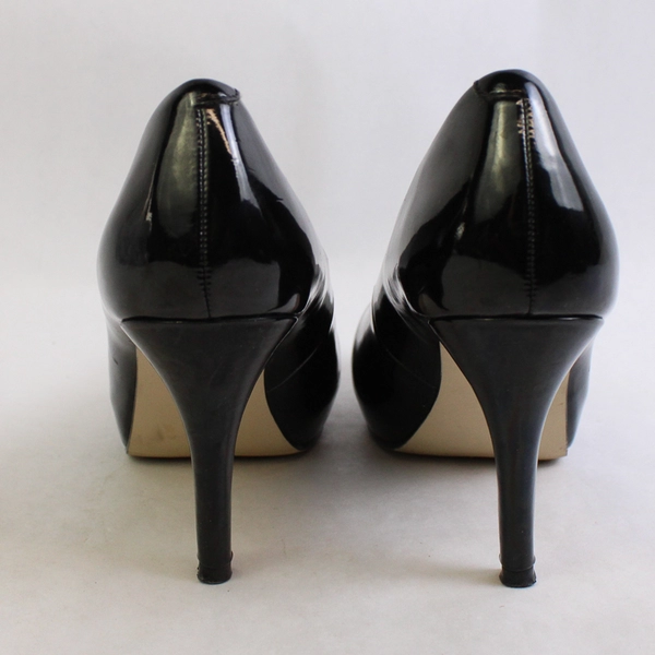 Madden Girl Getta Black Heels Women's US Size 6