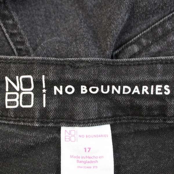 No Boundaries Black Cargo Jeans Zip Fly Stretch Women's Junior Size 17