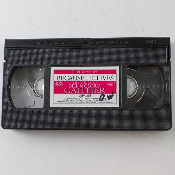Because He Lives Bill Gaither Gospel VHS 2000 - Pre-Owned, As-Is