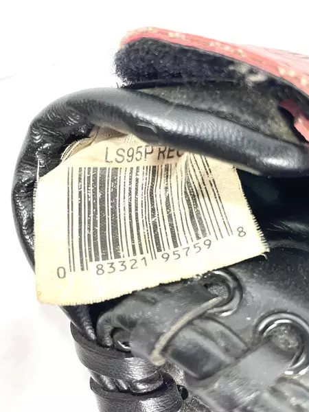 Rawlings Girl's PINK LS95P 9.5" Left Hand Baseball Glove - Pre-owned