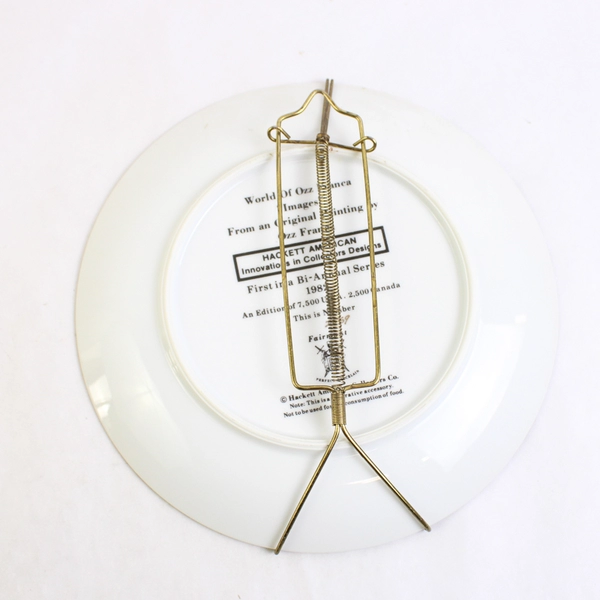 Hackett American World Of Ozz Franca Images 1982 Decorative Plate 8.75"