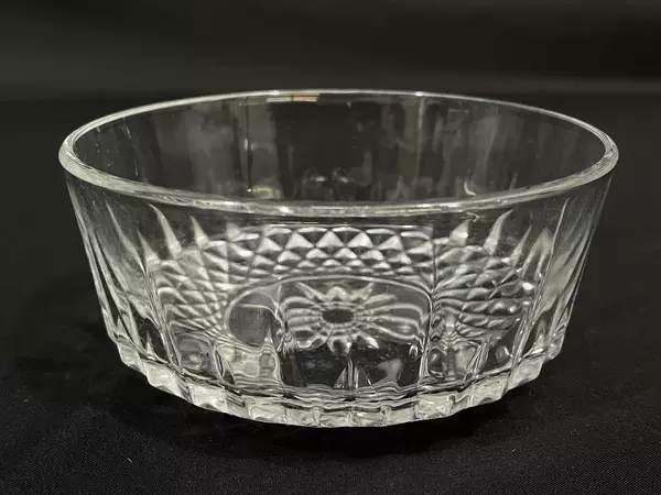 Arcoroc Glass Individual Salad Bowl Diamond Point Pattern Clear