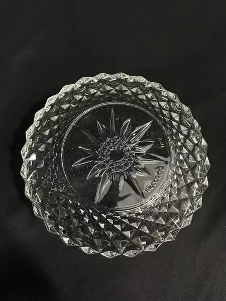 Arcoroc Glass Individual Salad Bowl Diamond Point Pattern Clear