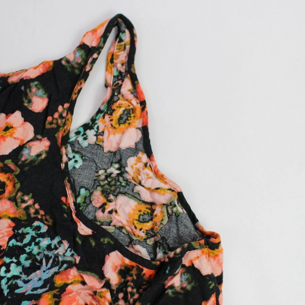 Divided by H&M Women's Black Floral Racerback Tank Top Size 8 Asymmetrical Hem