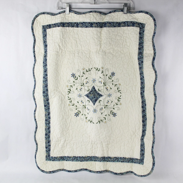 Home Classics 20x26" Standard Sham Flower Embroidery Very Good Condition