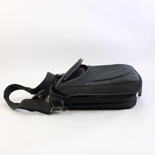 Targus Solid Black Bag Shoulder Strap DVD402 Small 11" x 9.5" x 3"