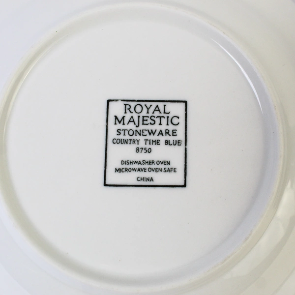 Lot of 4 Vintage Blue Stoneware Newport Bowls & Plates Good Condition