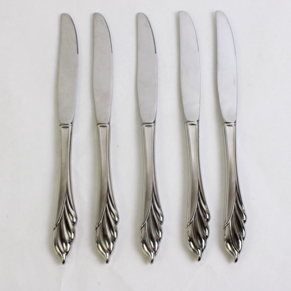 Lot of 5 Oneida Liberty's Light 9 1/8" Hollow Dinner Knives Stainless