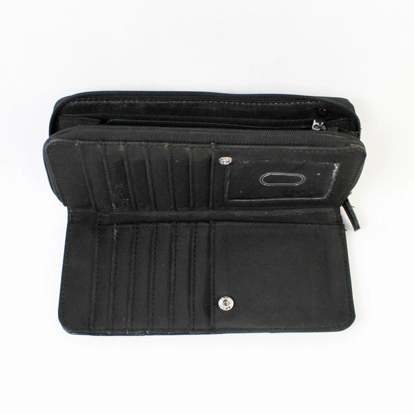 Lot of 2 Pre-Owned Black & Brown Folding Wallets Card Holders - Some Wear